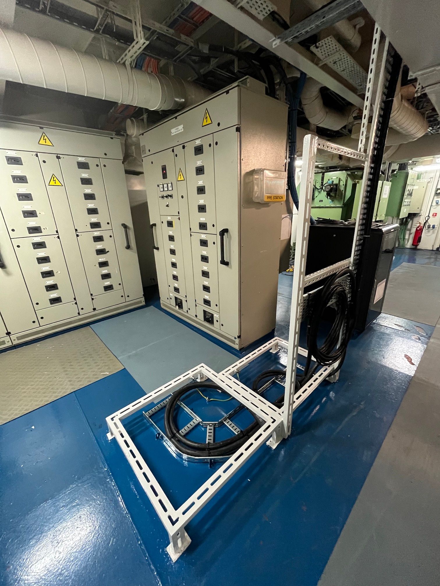 HAL Zuiderdam IT UPS Replacement & Upgrade