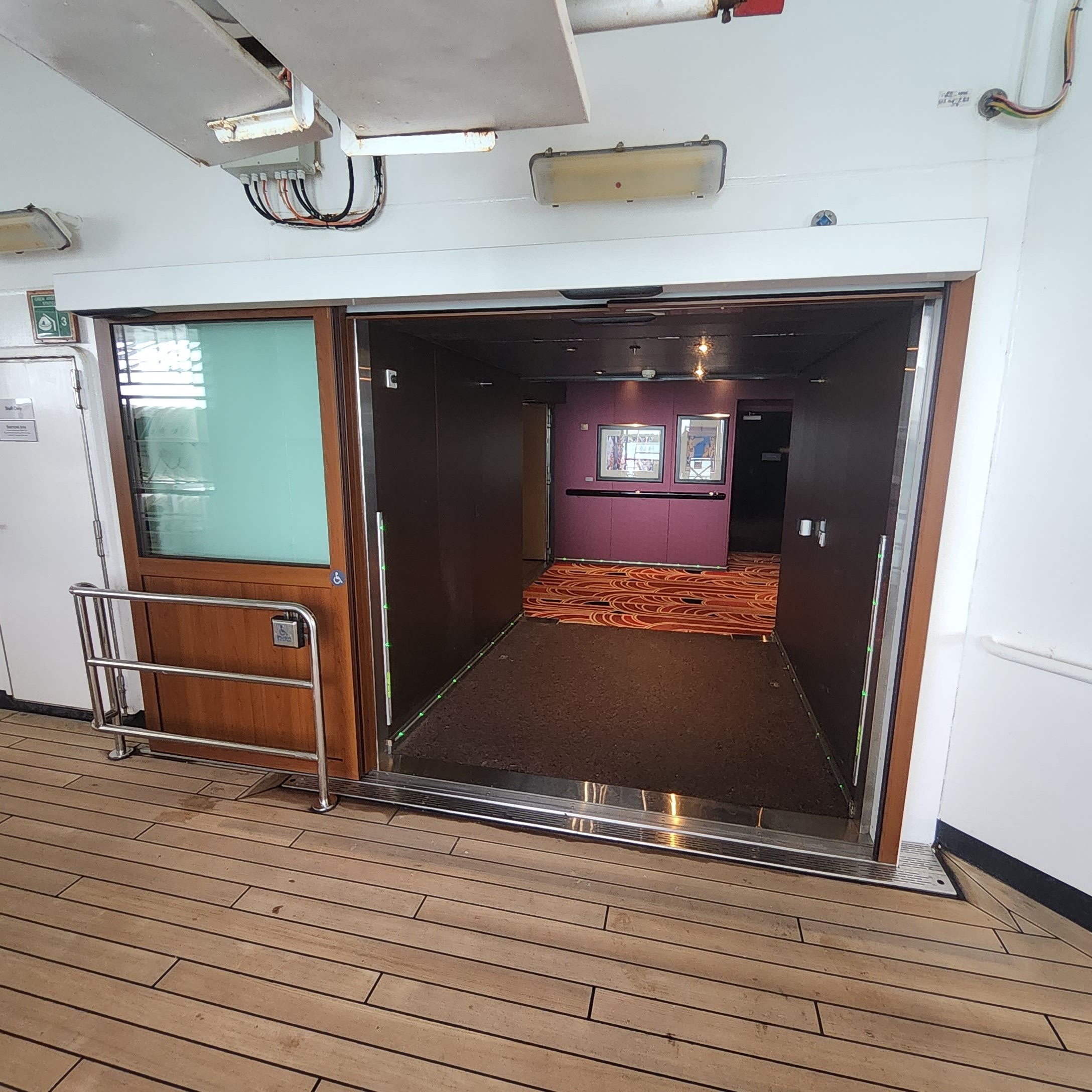 HAL Nieuw Amsterdam Doors